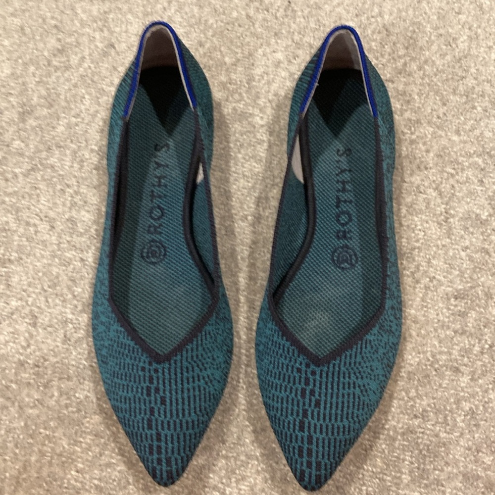 Spruce Python Rothys Points Size 8 - image 2